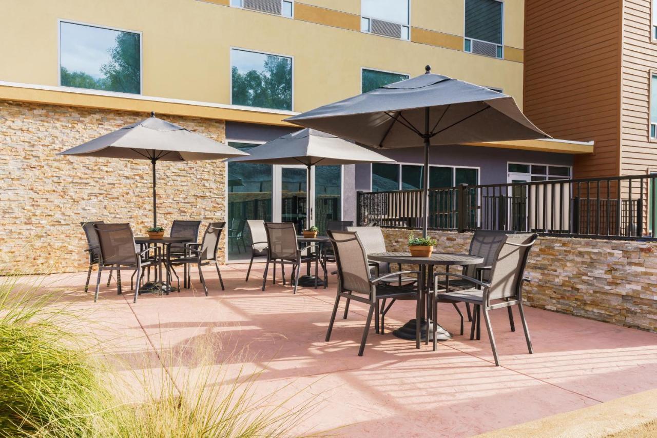 Fairfield Inn & Suites By Marriott Oakhurst Yosemite Exterior foto